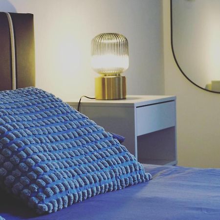 Rossopetruzzelli Apartment Бари Екстериор снимка