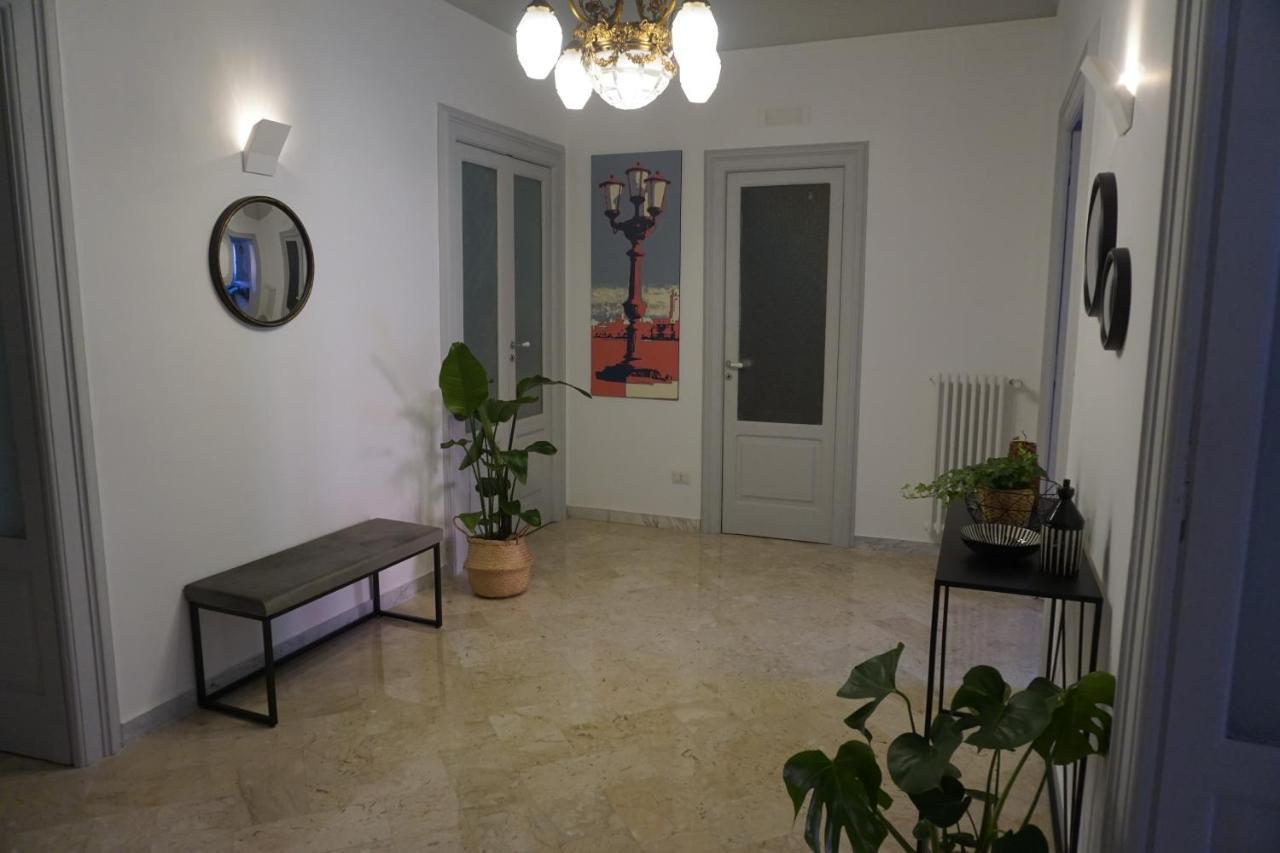 Rossopetruzzelli Apartment Бари Екстериор снимка