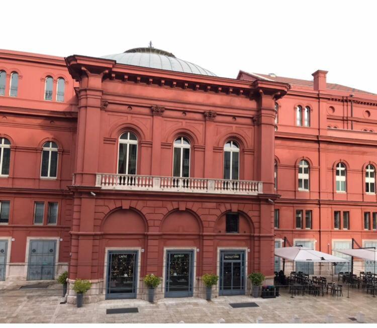 Rossopetruzzelli Apartment Бари Екстериор снимка