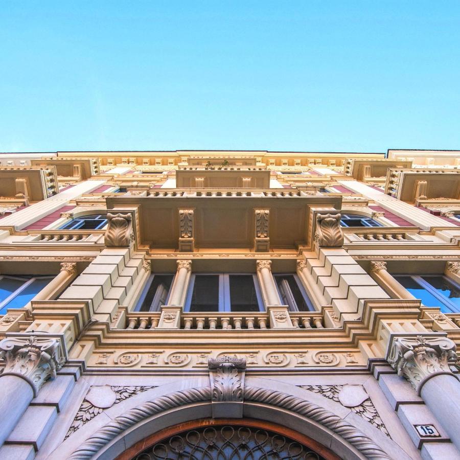 Rossopetruzzelli Apartment Бари Екстериор снимка