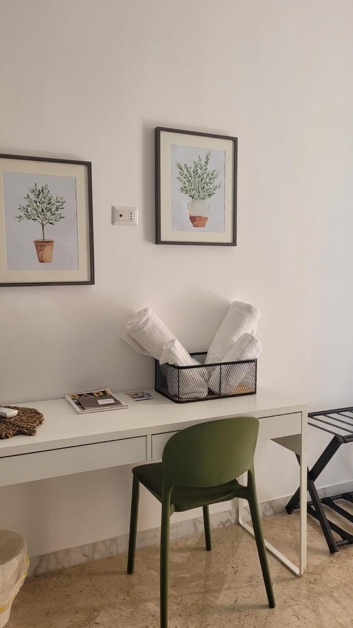 Rossopetruzzelli Apartment Бари Екстериор снимка